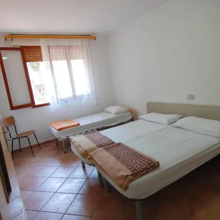 Apartment Cozy 1 Bedroom For 4 Guests In Rosolina